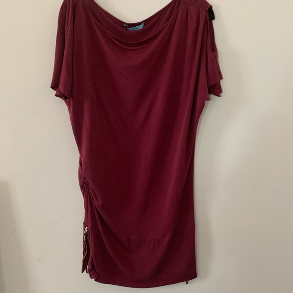 Marciano off the shoulder dress - Picture 4 of 5